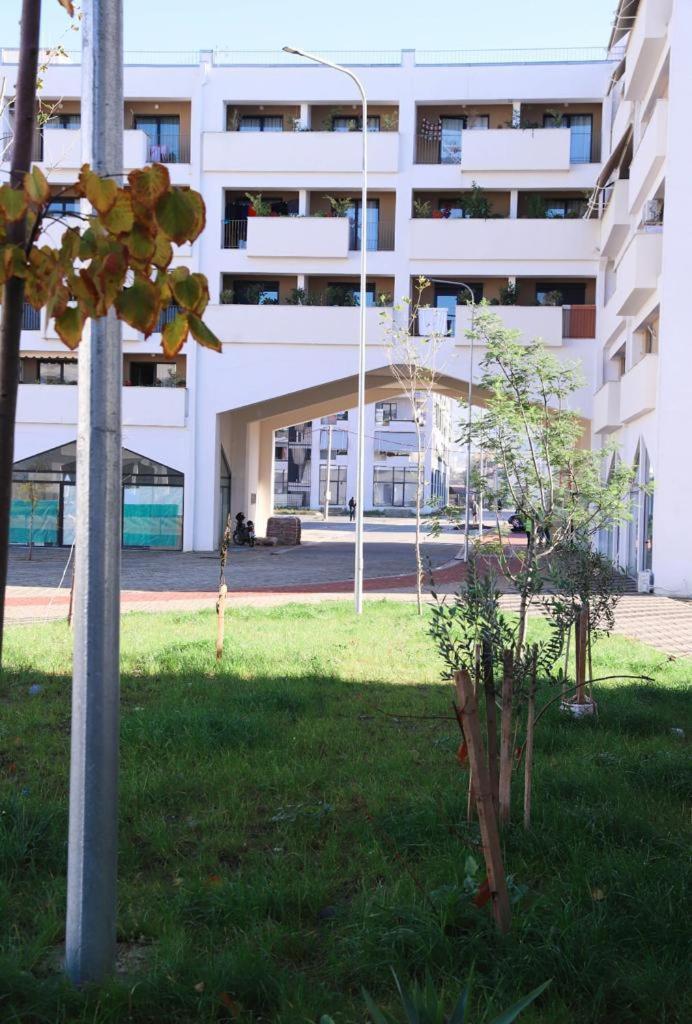 Family Apartment Tirana Extérieur photo