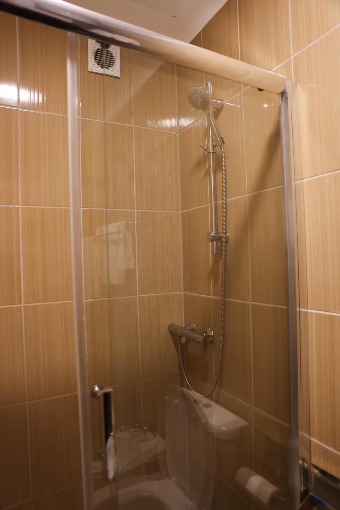 Family Apartment Tirana Extérieur photo